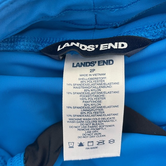 Lands’ End Swim Tee and Swim Shorts Set (Size 2P or XS) - Picture 6 of 8
